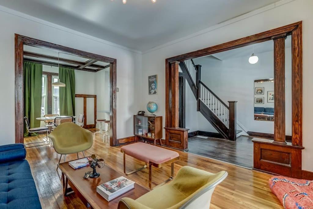 Вилла Luxe Mid-Century Styled Historic Townhouse #1 Детройт Экстерьер фото